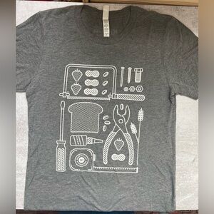 woman gray gently used T-shirt size S